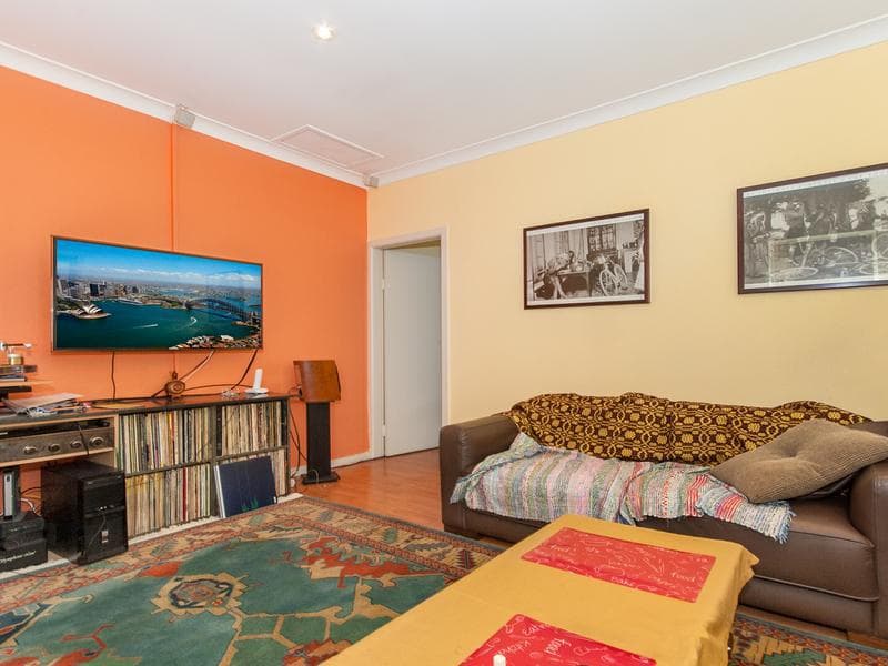 7/13																										Lincoln Road
														
								Port Macquarie, NSW 2444, Forest Lodge - Thumbnail 7