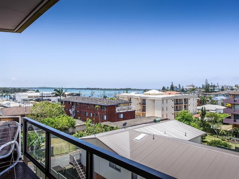 8/25 Waugh Street, Port Macquarie, Port Macquarie - Thumbnail 2
