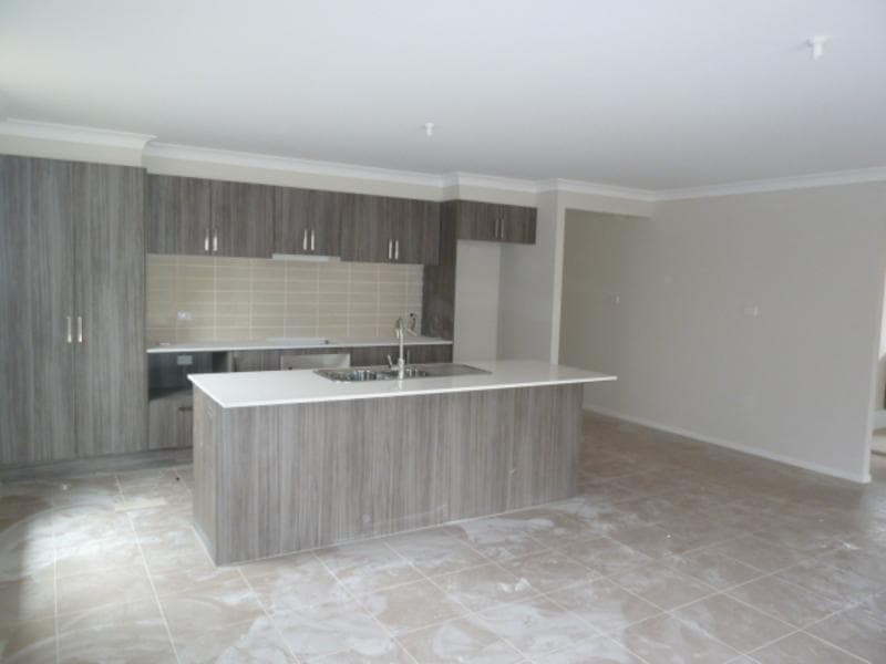 3/13																										Manning Road
														
								Double Bay, NSW 2028, Ropes Crossing - Thumbnail 2