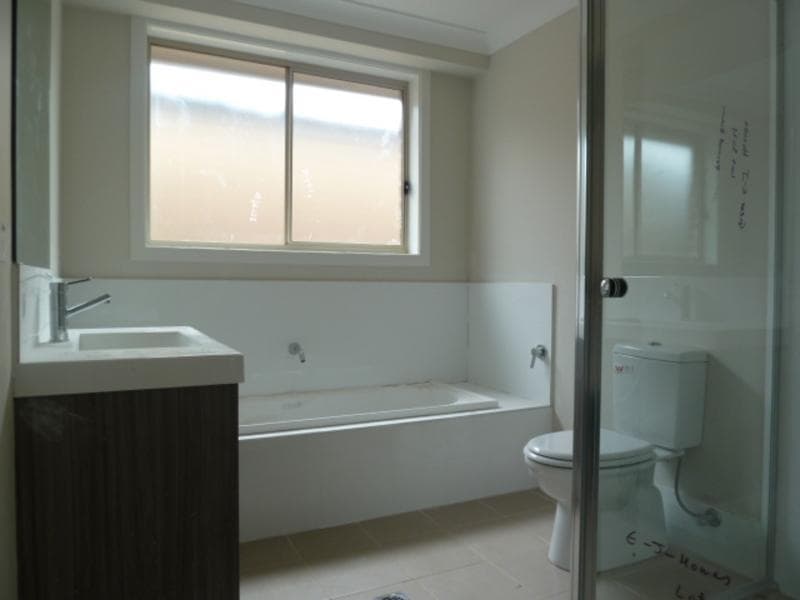 3/13																										Manning Road
														
								Double Bay, NSW 2028, Ropes Crossing - Thumbnail 4