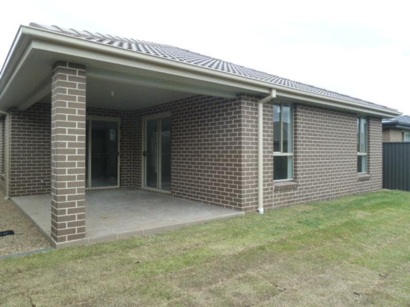 3/13																										Manning Road
														
								Double Bay, NSW 2028, Ropes Crossing - Thumbnail 5