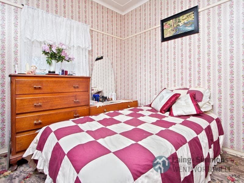 7/31-33																										Fourth Ave
														
								Campsie, NSW 2194, Westmead - Thumbnail 8