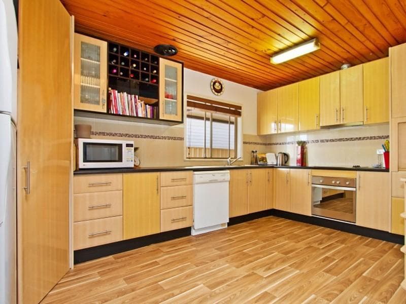 7/13																										Lincoln Road
														
								Port Macquarie, NSW 2444, Marayong - Thumbnail 3