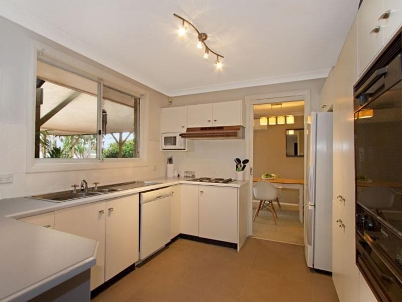 7/31-33																										Fourth Ave
														
								Campsie, NSW 2194, Quakers Hill - Thumbnail 2