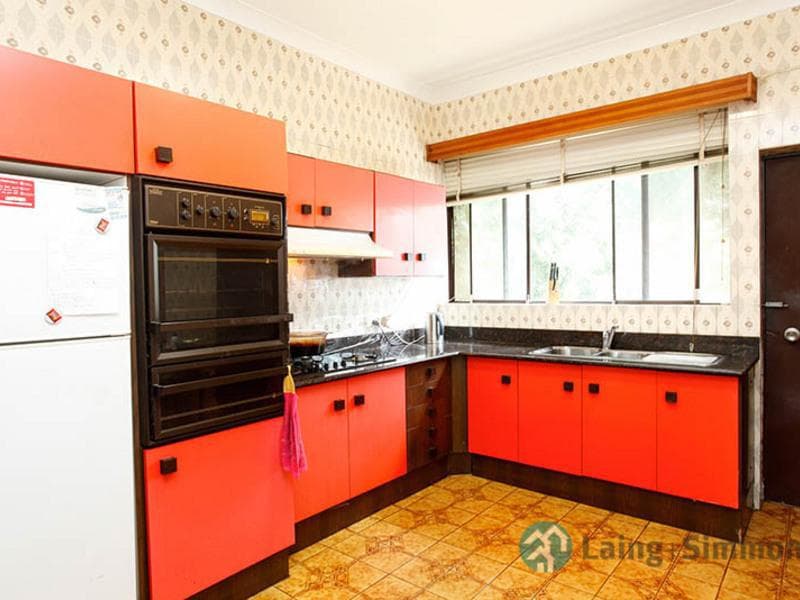 7/31-33																										Fourth Ave
														
								Campsie, NSW 2194, Greystanes - Thumbnail 3