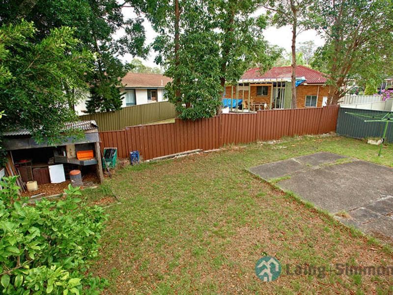 7/31-33																										Fourth Ave
														
								Campsie, NSW 2194, Greystanes - Thumbnail 8