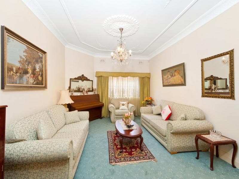 37 Leonard Avenue, Kingsford, Kingsford - Thumbnail 3
