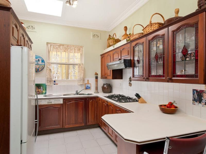 37 Leonard Avenue, Kingsford, Kingsford - Thumbnail 4