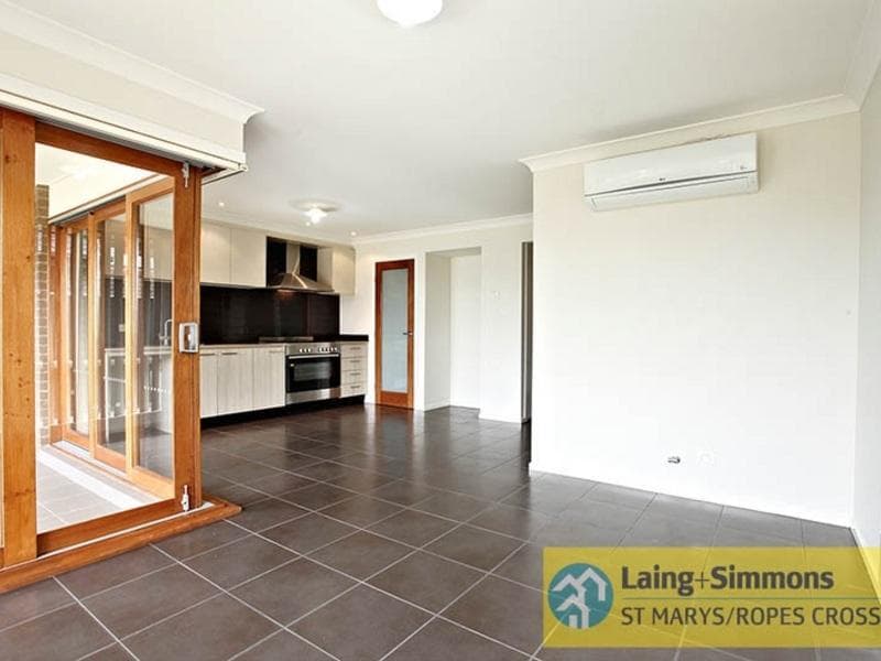 7/31-33																										Fourth Ave
														
								Campsie, NSW 2194, Ropes Crossing - Thumbnail 5
