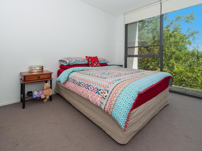 202/7 Sterling Circuit, Camperdown, Camperdown - Thumbnail 5