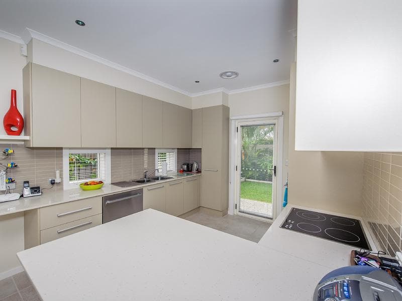 35 The Anchorage, Port Macquarie, Port Macquarie - Thumbnail 4