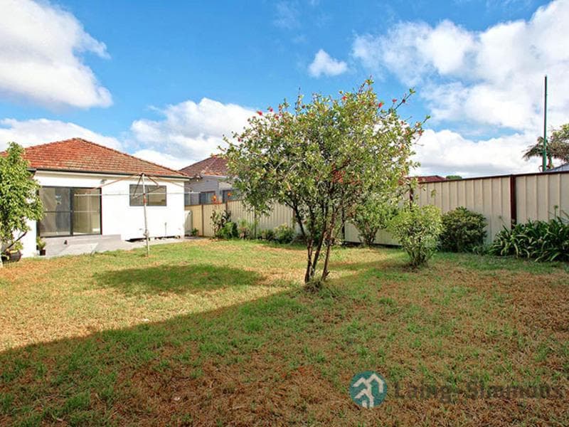 7/31-33																										Fourth Ave
														
								Campsie, NSW 2194, Granville - Thumbnail 6
