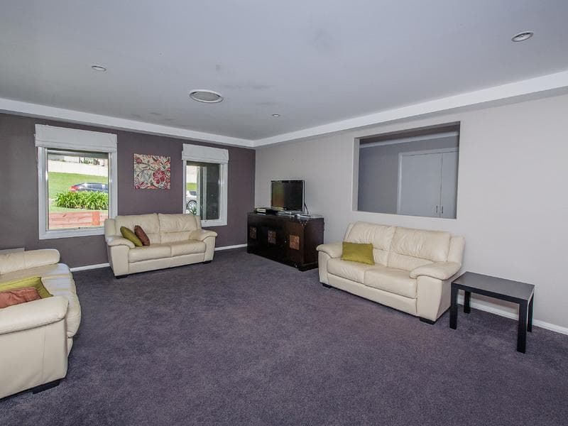 7/31-33																										Fourth Ave
														
								Campsie, NSW 2194, Port Macquarie - Thumbnail 5