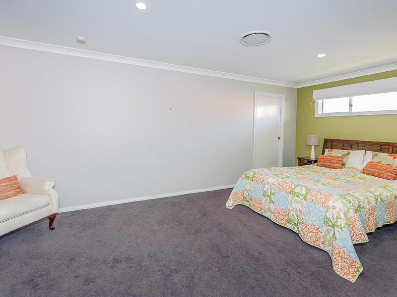 7/31-33																										Fourth Ave
														
								Campsie, NSW 2194, Port Macquarie - Thumbnail 6