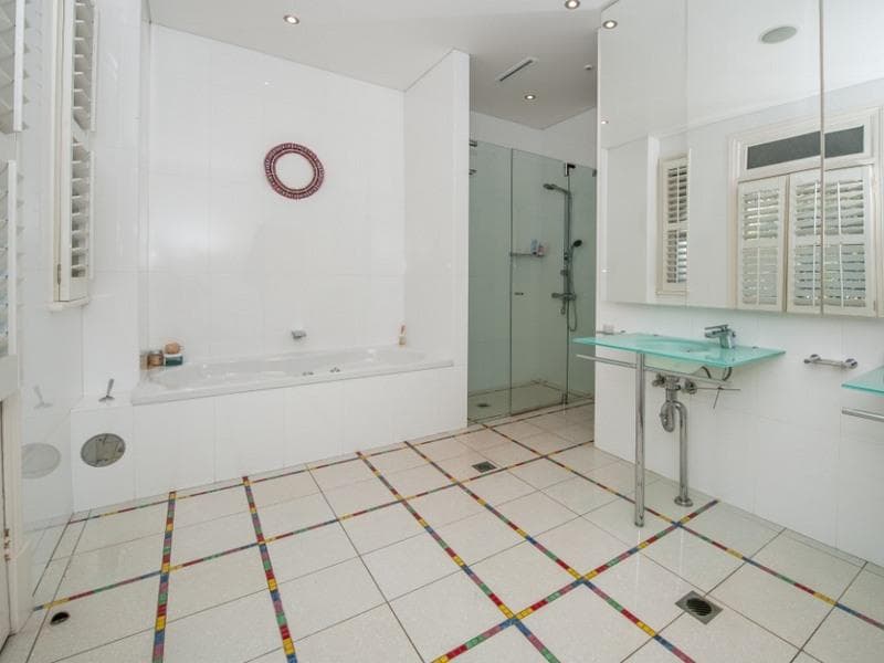 7/31-33																										Fourth Ave
														
								Campsie, NSW 2194, Paddington - Thumbnail 7