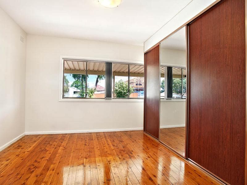 2/43 - 49																										Memorial Avenue
														
								Merrylands, NSW 2160, Merrylands - Thumbnail 4