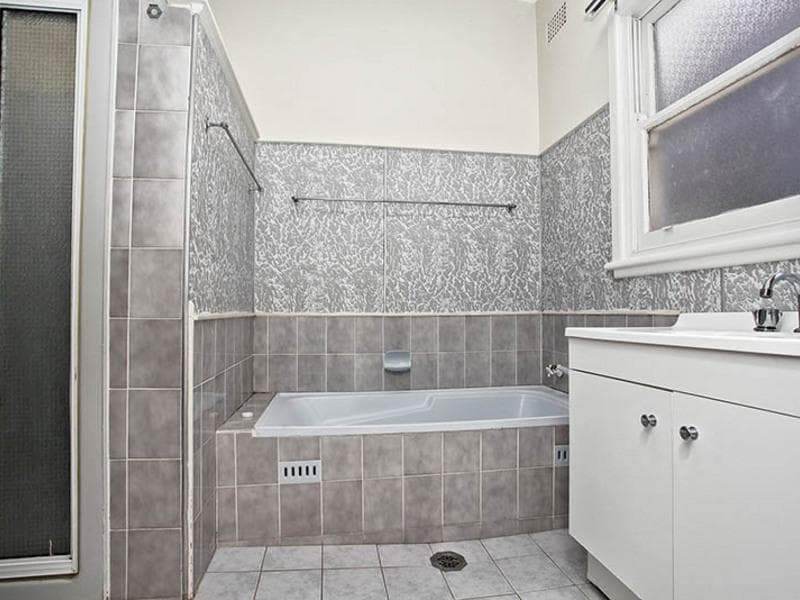 2/43 - 49																										Memorial Avenue
														
								Merrylands, NSW 2160, Merrylands - Thumbnail 5