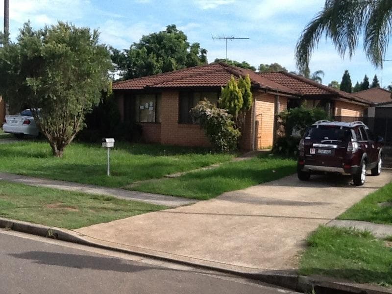 51 Prairie Vale Road, Bossley Park, Bossley Park - Thumbnail 2