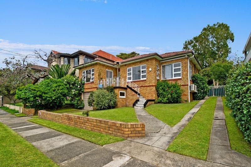 2/43 - 49																										Memorial Avenue
														
								Merrylands, NSW 2160, Vaucluse - Thumbnail 4