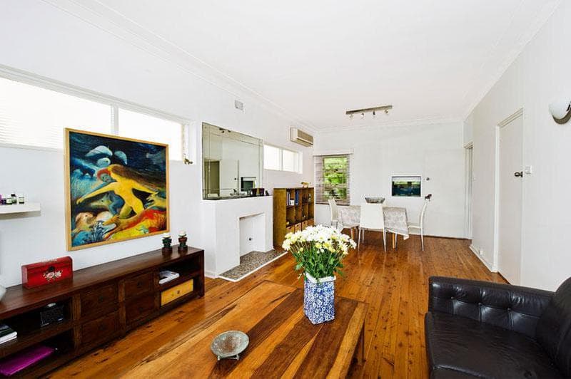2/43 - 49																										Memorial Avenue
														
								Merrylands, NSW 2160, Vaucluse - Thumbnail 6