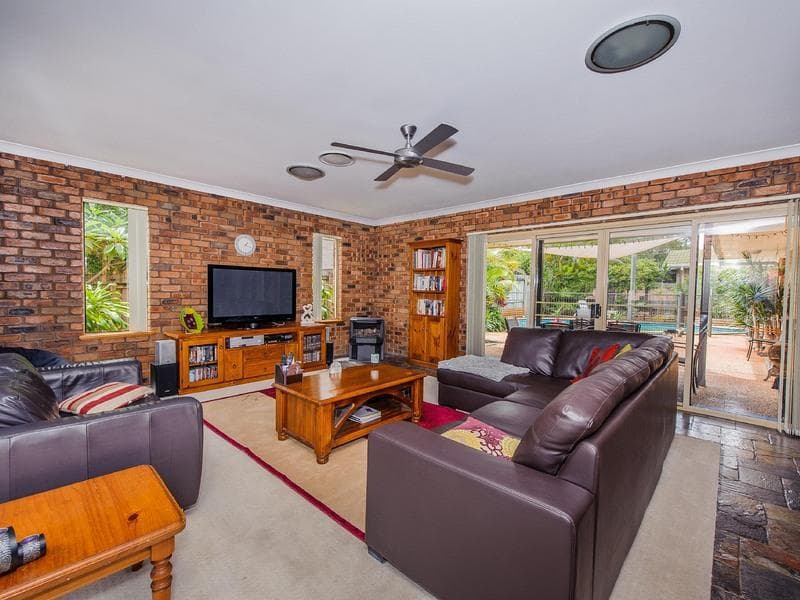 7/31-33																										Fourth Ave
														
								Campsie, NSW 2194, Port Macquarie - Thumbnail 2