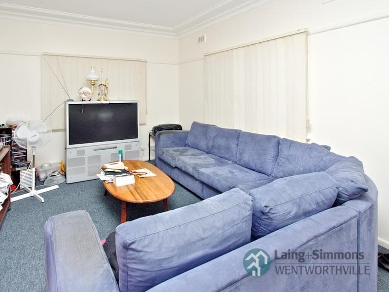 2/43 - 49																										Memorial Avenue
														
								Merrylands, NSW 2160, Greystanes - Thumbnail 3