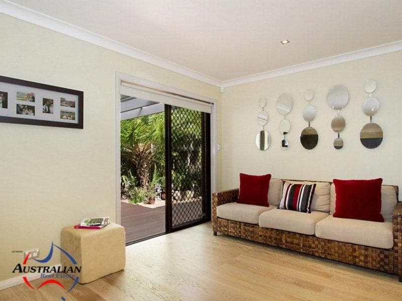 7/31-33																										Fourth Ave
														
								Campsie, NSW 2194, Kings Langley - Thumbnail 5