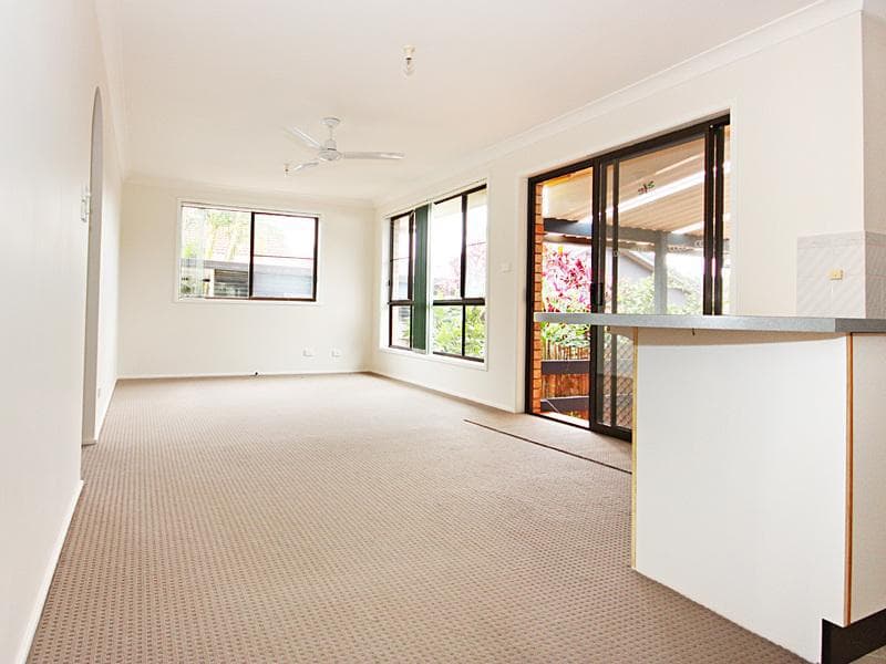 2/1																										Nilson Avenue
														
								Hillsdale, NSW 2036, Port Macquarie - Thumbnail 5