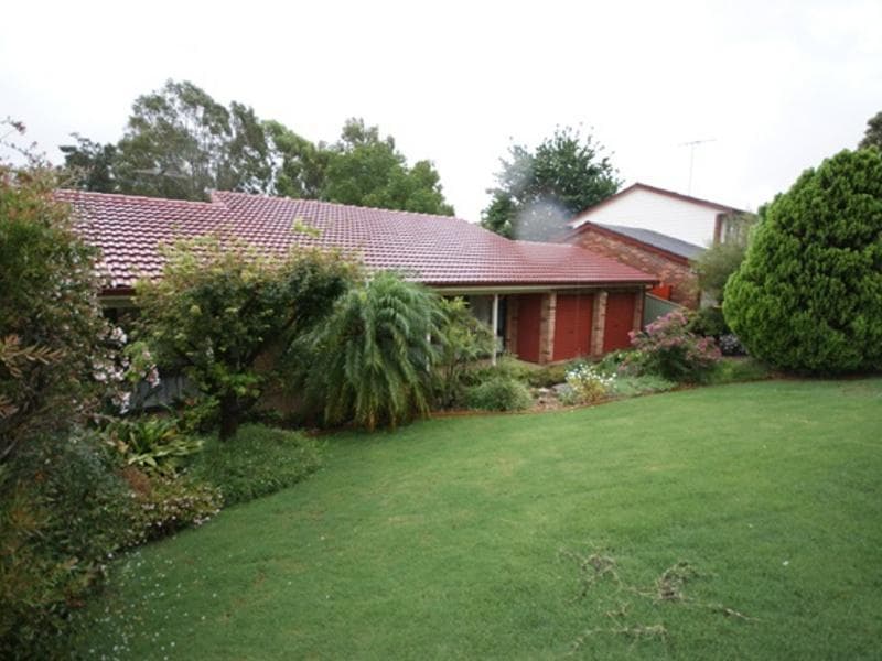 54 Rosina Crescent, Kings Langley, Kings Langley - Image 1