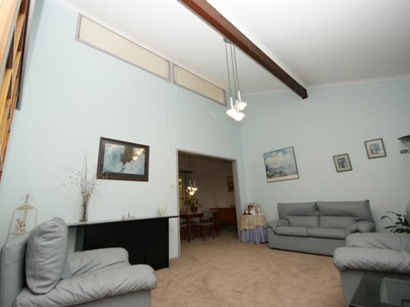 54 Rosina Crescent, Kings Langley, Kings Langley - Thumbnail 2