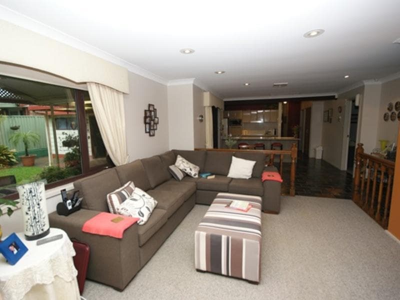 54 Rosina Crescent, Kings Langley, Kings Langley - Thumbnail 5