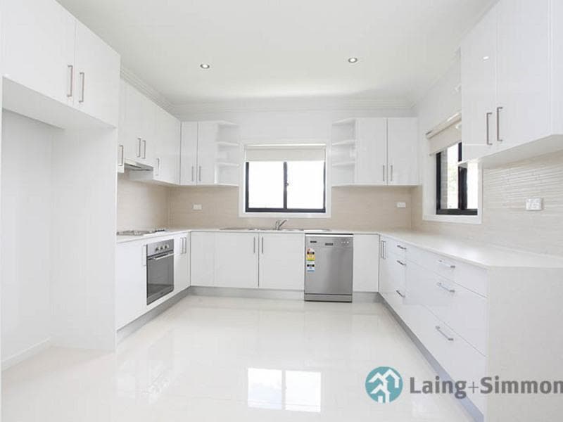 4 Capuchin Way, Plumpton, Plumpton - Thumbnail 2