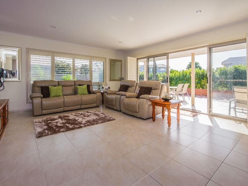 6/83																										Old South Head Road
														
								Bondi Junction, NSW 2022, Port Macquarie - Thumbnail 5
