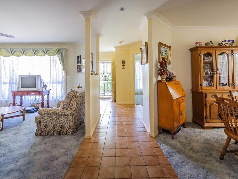 7 Chatfield Way, Port Macquarie, Port Macquarie - Thumbnail 3