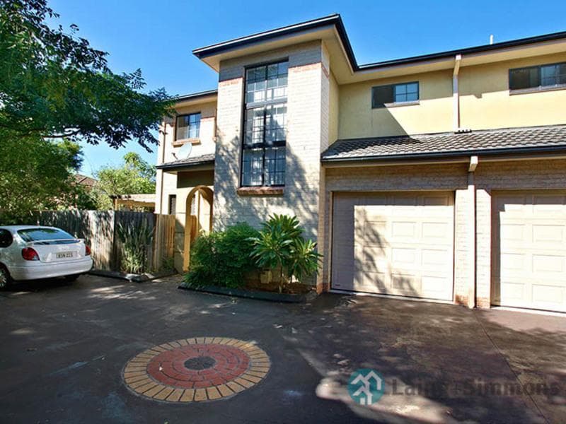 7/28-32 Cross Street, Guildford, Guildford - Image 1