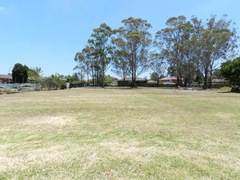 674 Smithfield Road, Edensor Park, Edensor Park - Thumbnail 3