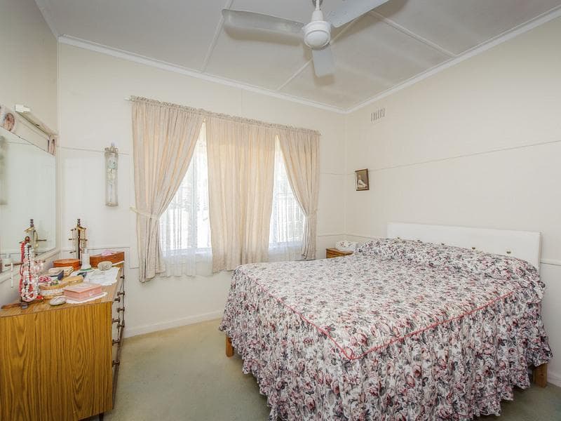 1/5																										Geary Street
														
								Port Macquarie, NSW 2444, Port Macquarie - Thumbnail 5