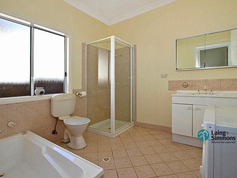 7 Tolol Avenue, Miranda, Miranda - Thumbnail 6