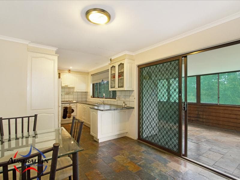 18 Donohue Street, Kings Park, Kings Park - Thumbnail 5