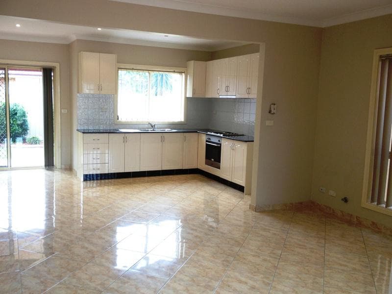 6/7 Altair Close, Hinchinbrook, Hinchinbrook - Thumbnail 3