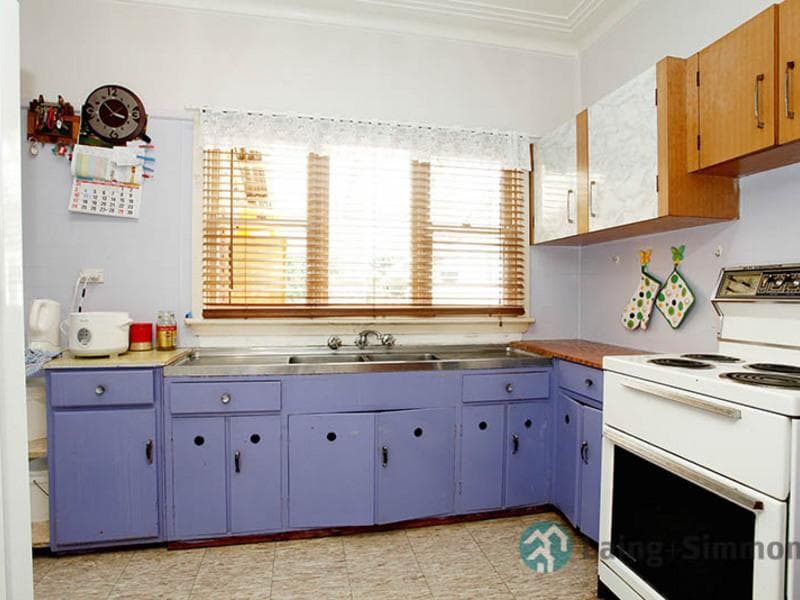 1/5																										Geary Street
														
								Port Macquarie, NSW 2444, Fairfield Heights - Thumbnail 5