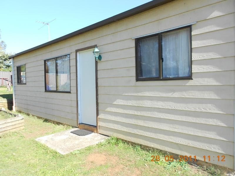 70 & 70b Earle Street, Doonside, Doonside - Thumbnail 7
