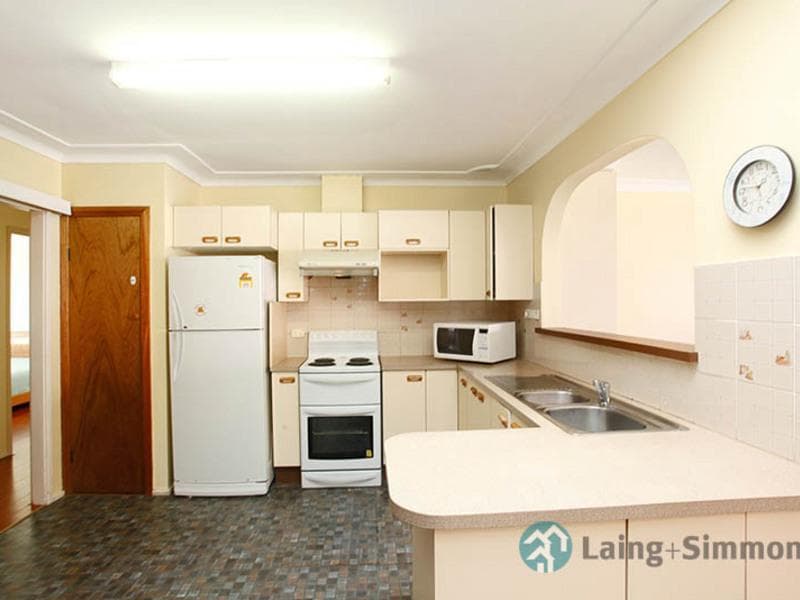 1/5																										Geary Street
														
								Port Macquarie, NSW 2444, Wentworthville - Thumbnail 4