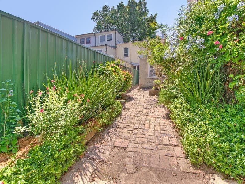 1/5																										Geary Street
														
								Port Macquarie, NSW 2444, Glebe - Thumbnail 6