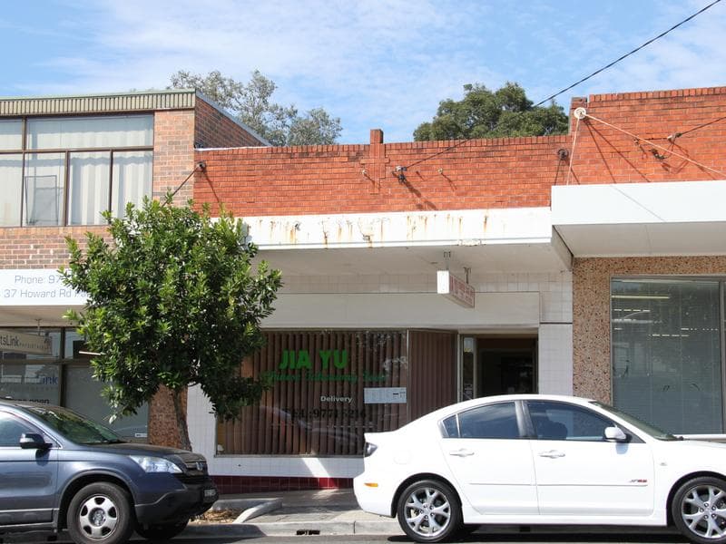 39 Howard Rd, Padstow, Padstow - Image 1