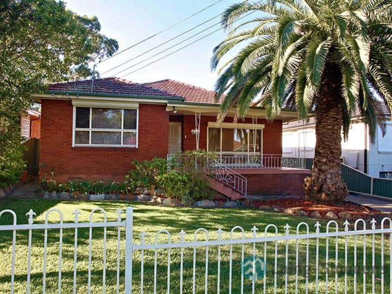 13 Frederick Street, Pendle Hill, Pendle Hill - Image 1