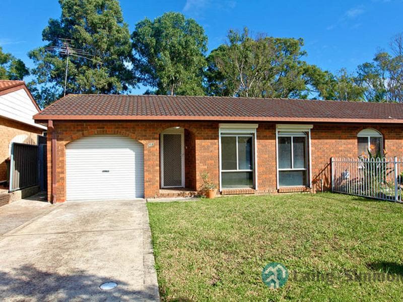 1/5																										Geary Street
														
								Port Macquarie, NSW 2444, Plumpton - Image 1