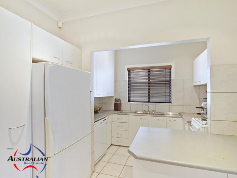 25 Sydney Joseph Drive, Seven Hills, Seven Hills - Thumbnail 3