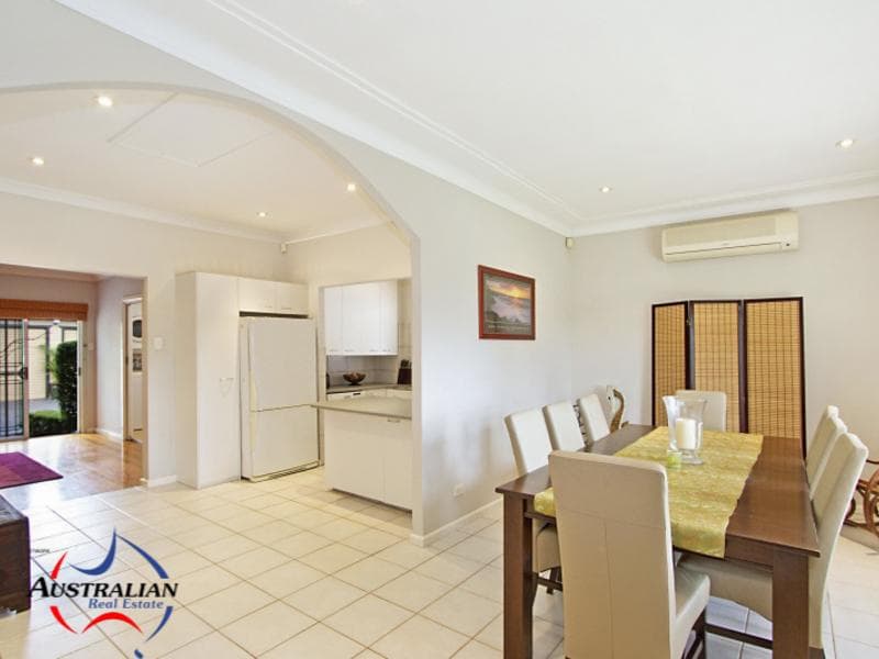 25 Sydney Joseph Drive, Seven Hills, Seven Hills - Thumbnail 4