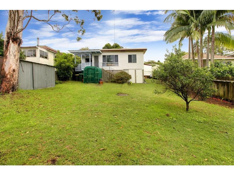1/5																										Geary Street
														
								Port Macquarie, NSW 2444, Dee Why - Thumbnail 8